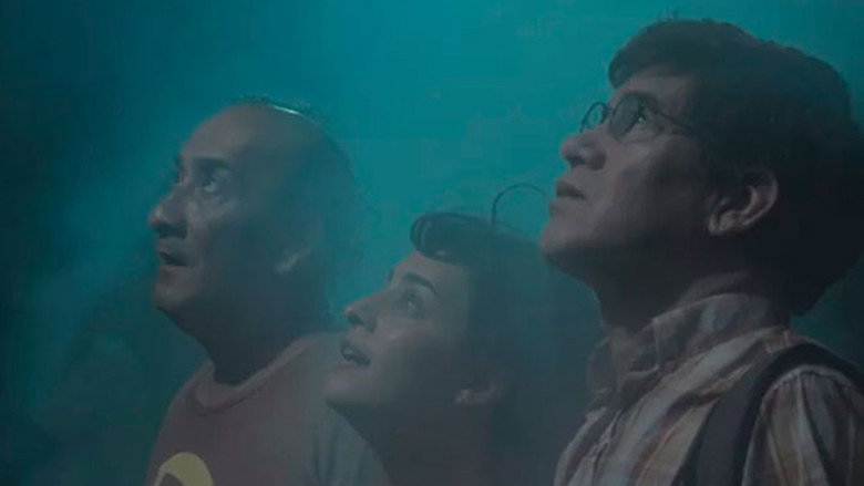 video-section-banner-image