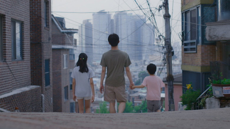 video-section-banner-image