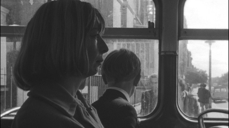 video-section-banner-image