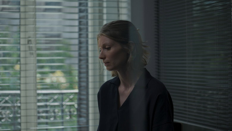video-section-banner-image
