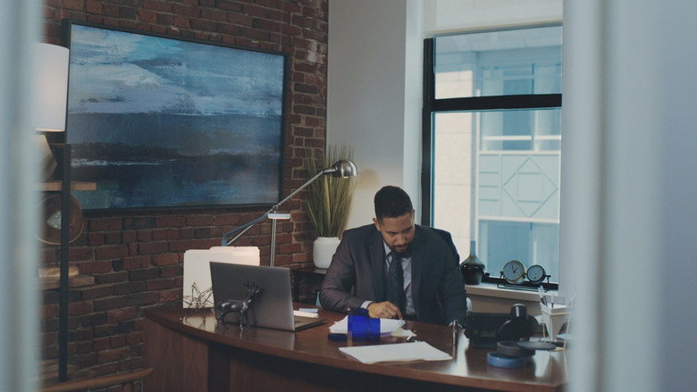 video-section-banner-image