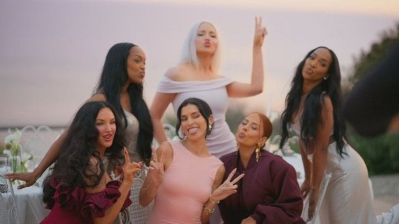 The Girls: A Khloé Kardashian Project - S01E01 - Episódio 1 [LEG]